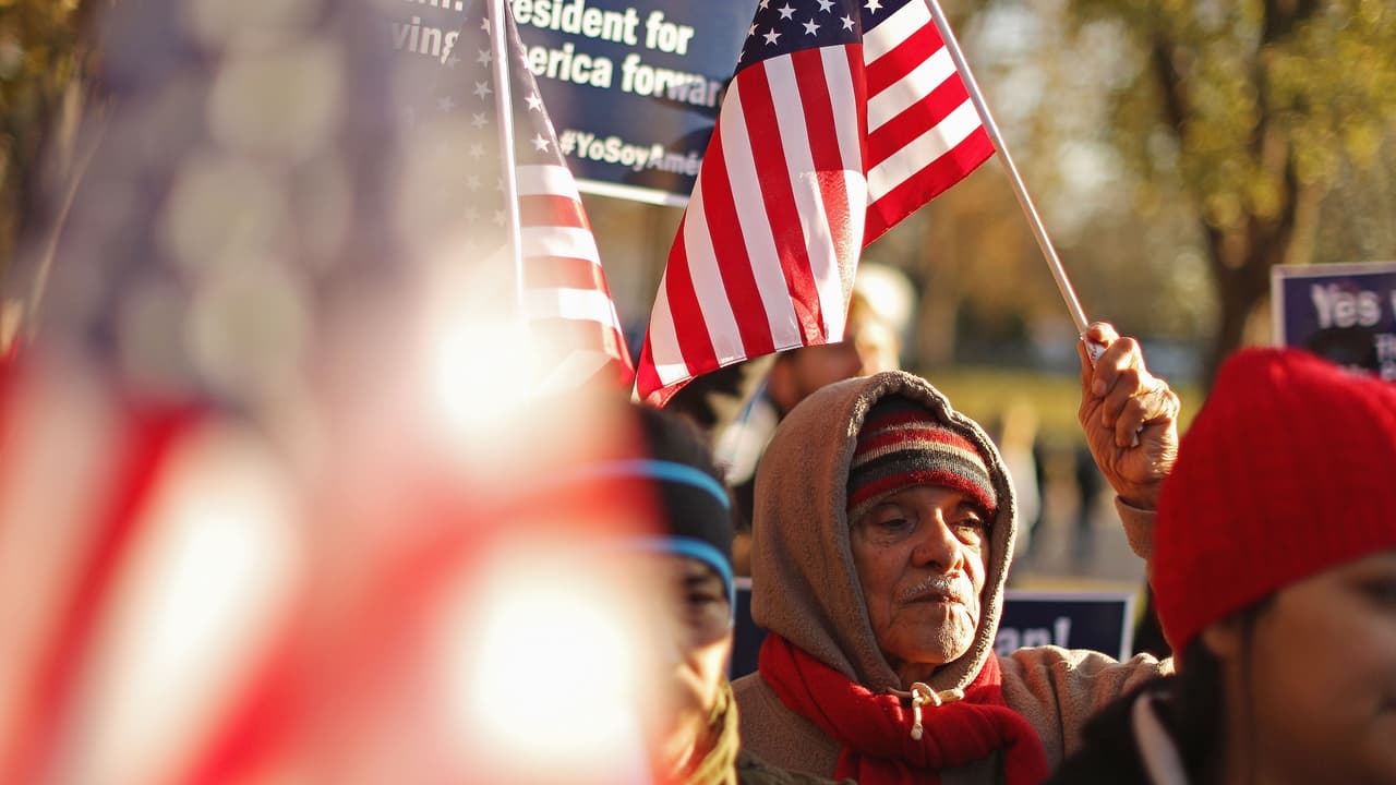 8 propuestas de ley podrían complicar el futuro de indocumentados en Carolina del Norte
