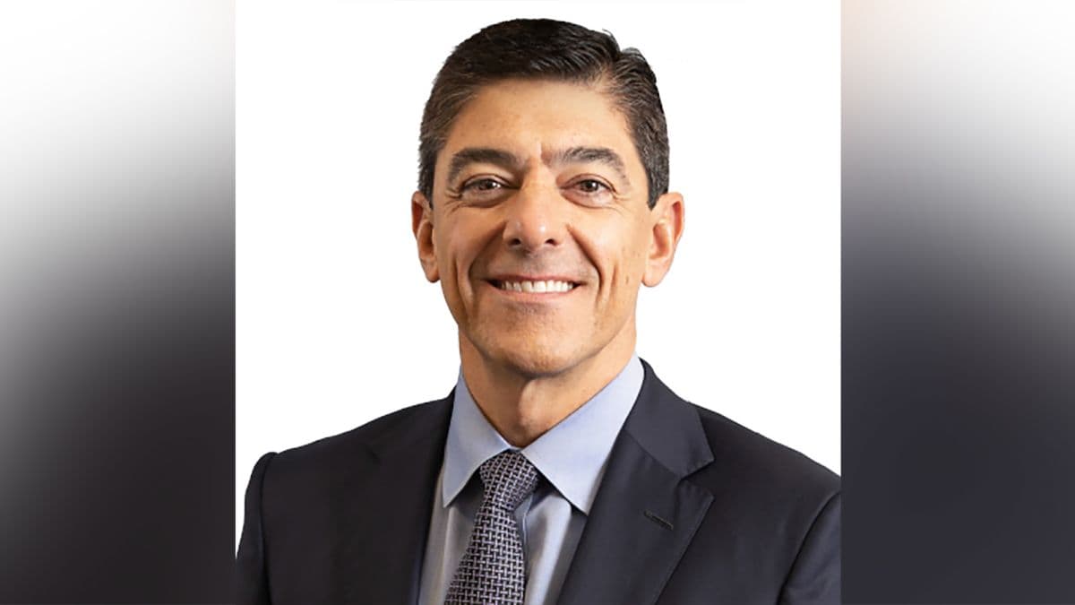 Confirman que el director financiero de Bed Bath & Beyond fue quien saltó del piso 18 del 'Jenga Building'