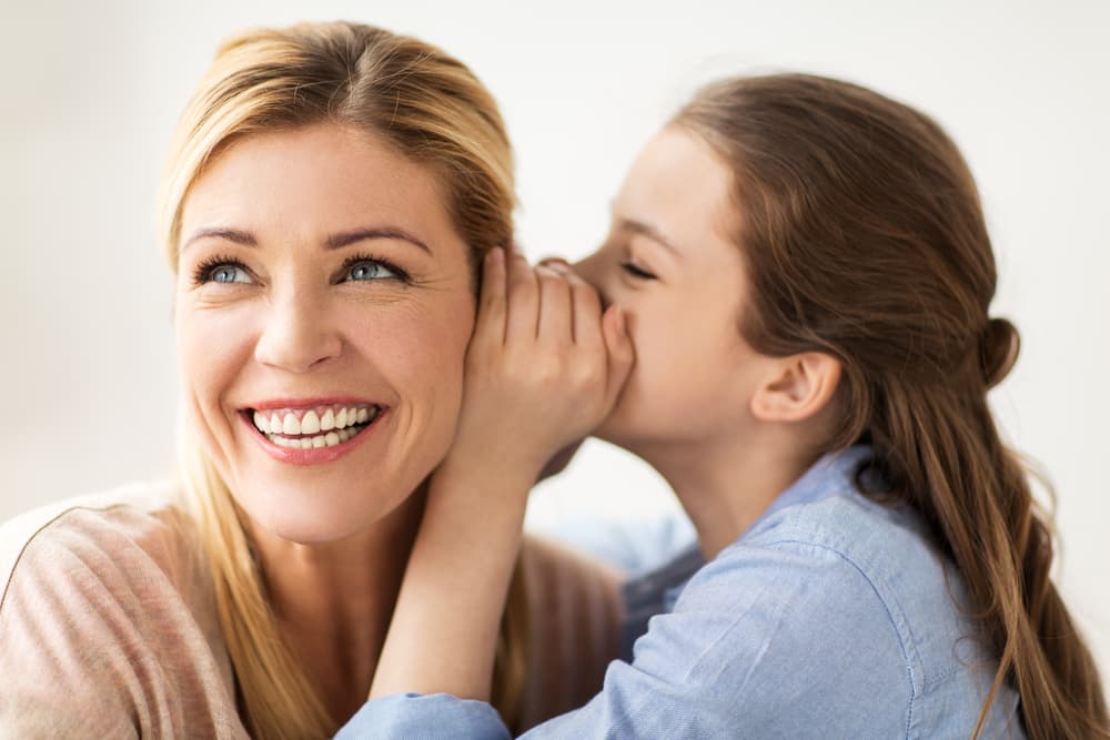 <b>CÁNCER</b>
<br>Son sensibles y cariñosos, muy apegados a la familia, así que harán de todo para protegerles y generar su confianza. Tienen también mucha empatía, y saben el daño que puede causar la falta de honestidad en cualquier relación. No soportan que les mientan o engañen y puede que no te perdonen si se las aplicas tú.