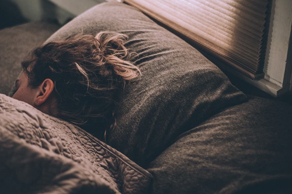  Cosas que quizás no sabías sobre el sueño: el cerebro se "limpia" a sí mismo mientras dormimos