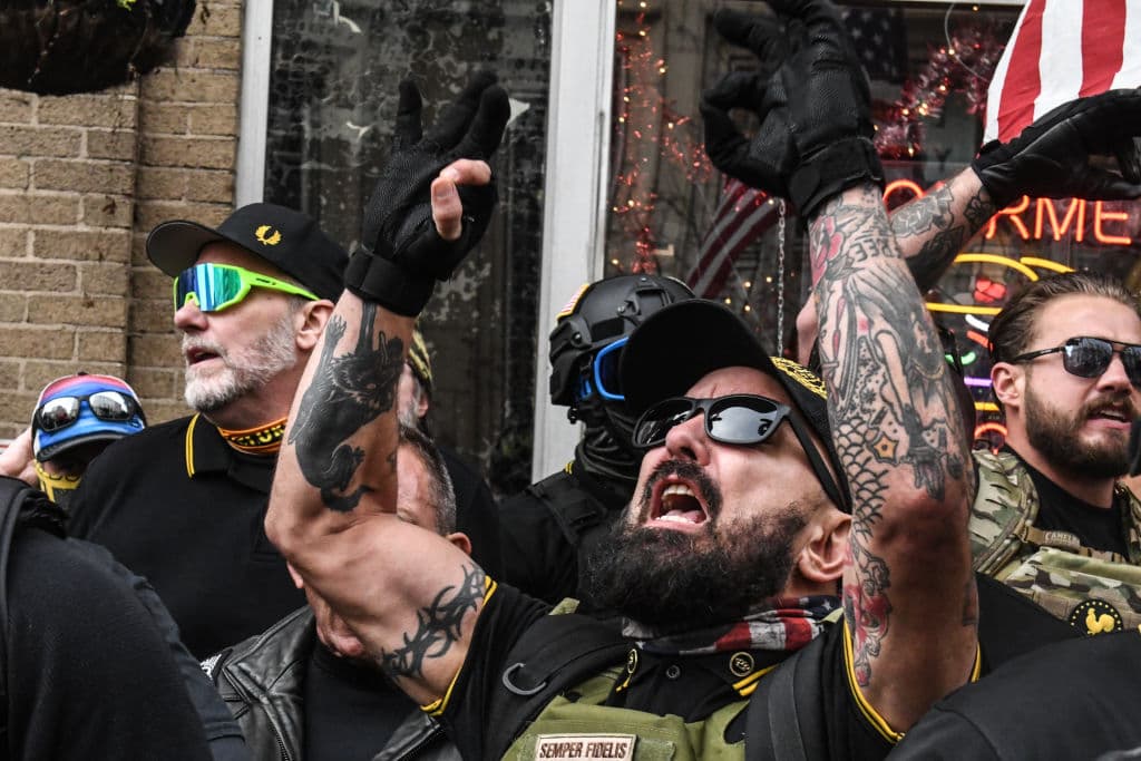 Qué es el nacionalismo blanco, la peligrosa ideología que busca crear una "superioridad racial" en EEUU  