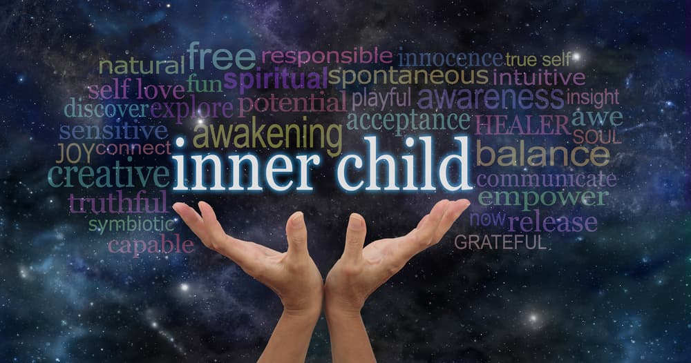 <b>LEO</b>
<br>Tu naturaleza empoderada siempre te ha hecho destacar y querer lo mejor para ti. Pero ahora es tiempo de ser más empático, sensible, de intentar tener un balance entre lo que quieres y lo que deseas, sin afectar a los demás.