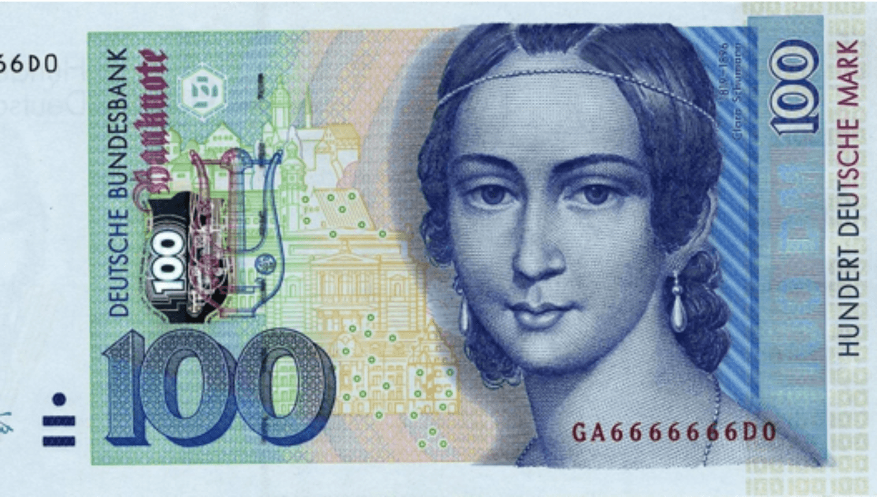 <h3 class="cms-H3-H3">Clara Schumann (1819 - 1896)</h3>
<br>
<br>🪙 
<b>Conocida como:</b> pianista y compositora.
<br>
<br>🪙
<b> País: </b>Alemania.
<br>
<br>🪙
<b> Denominación: </b>100 marcos alemanes. 
<br>