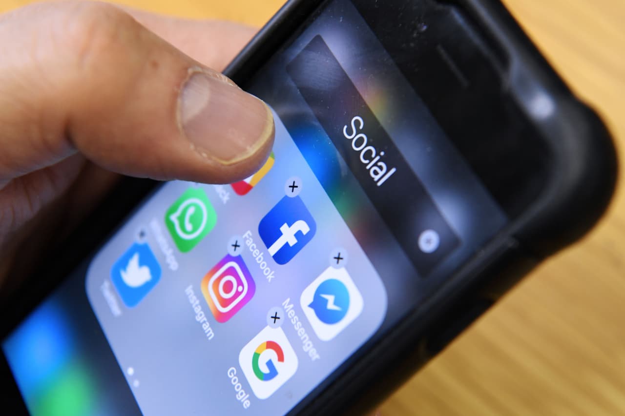 Arizona podría prohibir el uso de las redes sociales para agencias gubernamentales y políticos