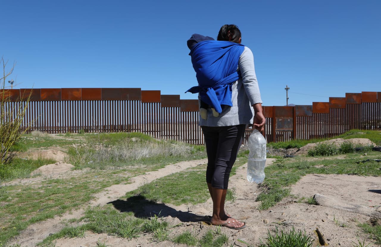 Cómo la regla final de asilo del gobierno de Trump deja sin opciones a los migrantes
