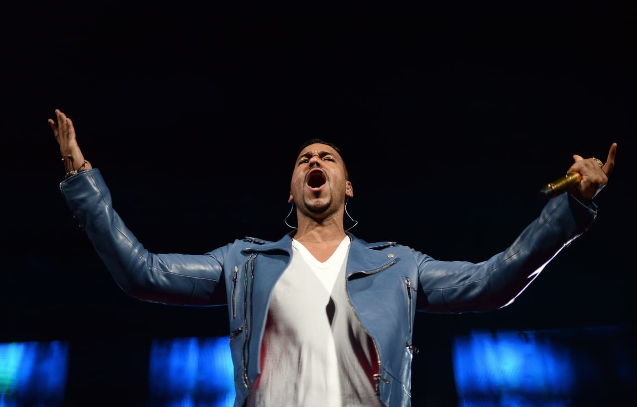 En el 2014, sobre 40 años después de que Fania All-Stars hiciera historia, el querendón de El Bronx, Romeo Santos, rompió récords con tres shows vendidos el condado que lo vio crecer. 
<br>