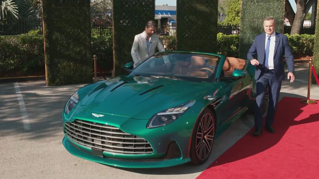 Aston Martin B12: el convertible de lujo preferido de los famosos