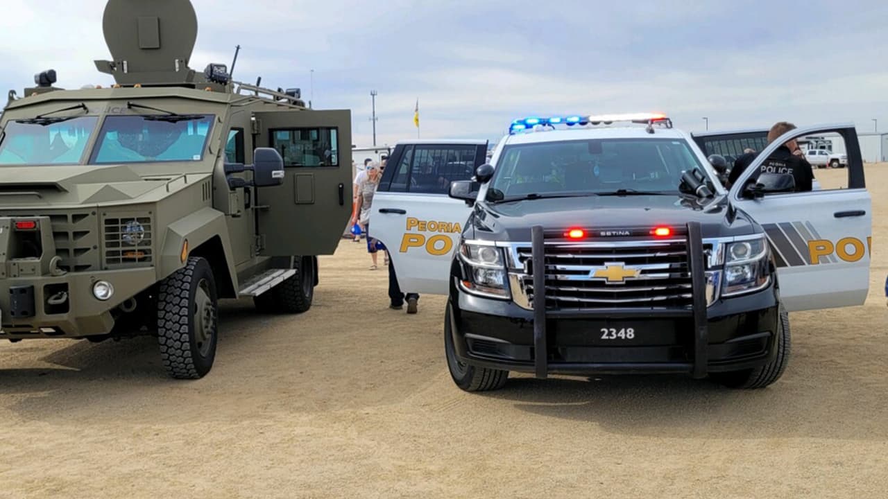 Se desconoce adónde pudieron haber ido. Las dos menores se consideran en peligro debido a sus condiciones médicas y edades. Cualquier persona con información debe llamar al 
<b>Departamento de Policía de Peoria al 623-773-8311</b>.