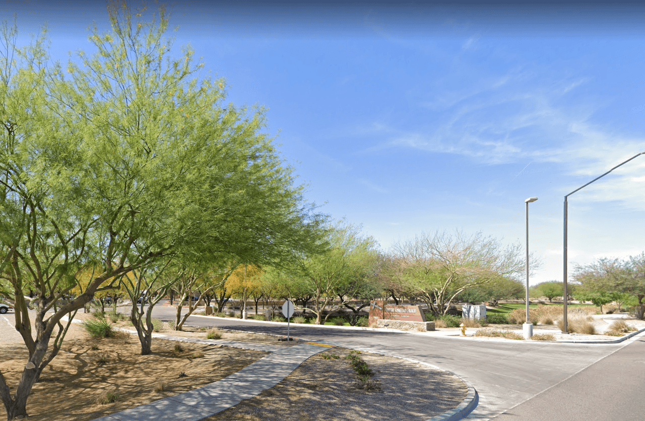<b>Banner Health en Gilbert</b>
<br>Horario: 10 AM a 1 PM 
<br>Ubicación: 965 E Germann Rd, Gilbert, AZ 85297
<br>Llama al 844-549-1851 para regístrate. 
<br>
