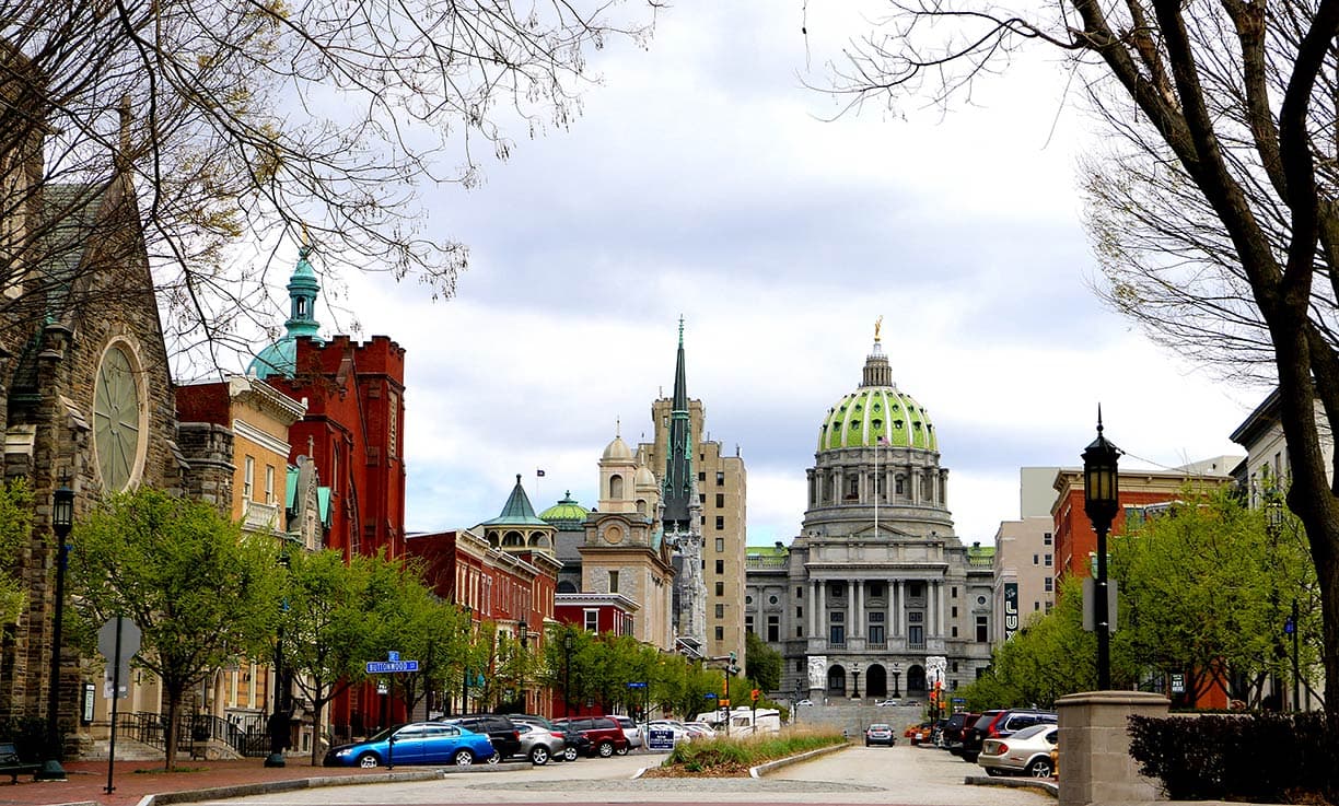 Si te enamoró Filadelfia pero lo tuyo es una ciudad más tranquila, U.S. News examinó 150 áreas metropolitanas en todo el país para encontrar los mejores lugares para vivir y Pensilvania tiene ocho. 
<b>Más información <a href="https://www.univision.com/local/philadelphia-wuvp/mejores-ciudades-para-vivir-estados-unidos-pensilvania">aquí</a></b>.