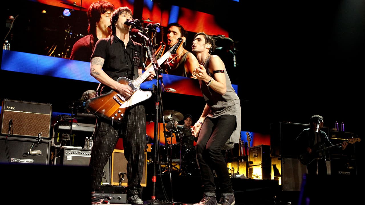 <b>The All American Rejects</b>
<br>The All-American Rejects, una de las bandas más representativas de la década de 2000, traerán su dinámico espectáculo en vivo a la F
<a href="https://www.univision.com/local/arizona-ktvw/anuncian-fechas-para-la-feria-estatal-de-arizona-2024-fotos">eria Estatal de Arizona de 2024</a>, prometiendo una noche llena de nostalgia y actuaciones llenas de energía.
<br>
<br>Se presentarán el 
<b>12 de octubre</b> a partir de las 7:00 p.m., en el Veterans Memorial Coliseum.