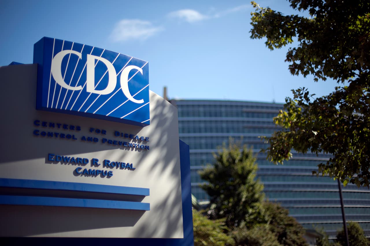 Para obtener más información sobre el covid-19 y las variantes, 
<b><a href="https://www.cdc.gov/coronavirus/2019-ncov/your-health/index.html" target="_blank">visita el sitio web de los CDC. </a></b>