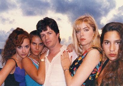 Su carrera comenzó a cimentarse con otro melodrama, 'Ángeles blancos', de 1990, pronto llegaría su gran oportunidad.