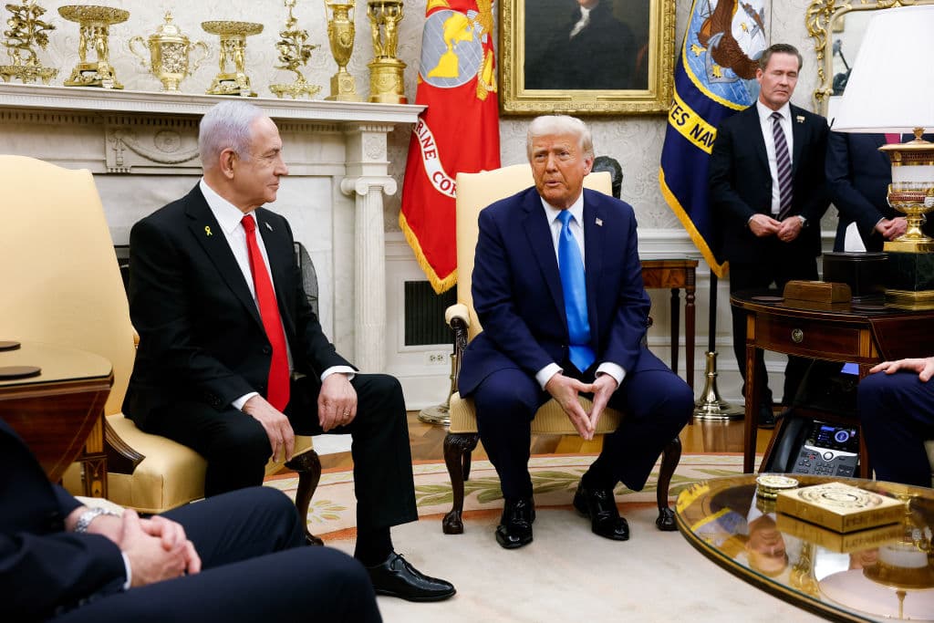 Gobierno de Trump | En vivo | Trump dice que EEUU tomará control sobre Gaza una vez que la población sea desplazada