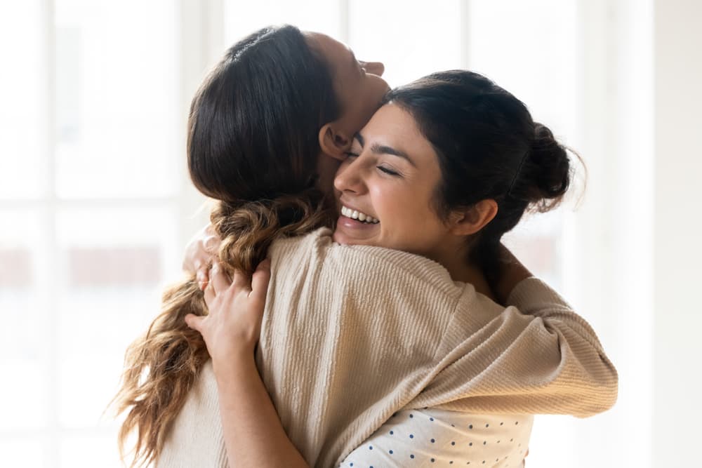 Vas a reestructuras aquello que pudo haber estado roto. Tuviste problemas personales con amigos, familiares o compañeros. Si fue así, es tiempo de reconciliación y de recuperar recursos que pudiste perder en un negocio.
<br>