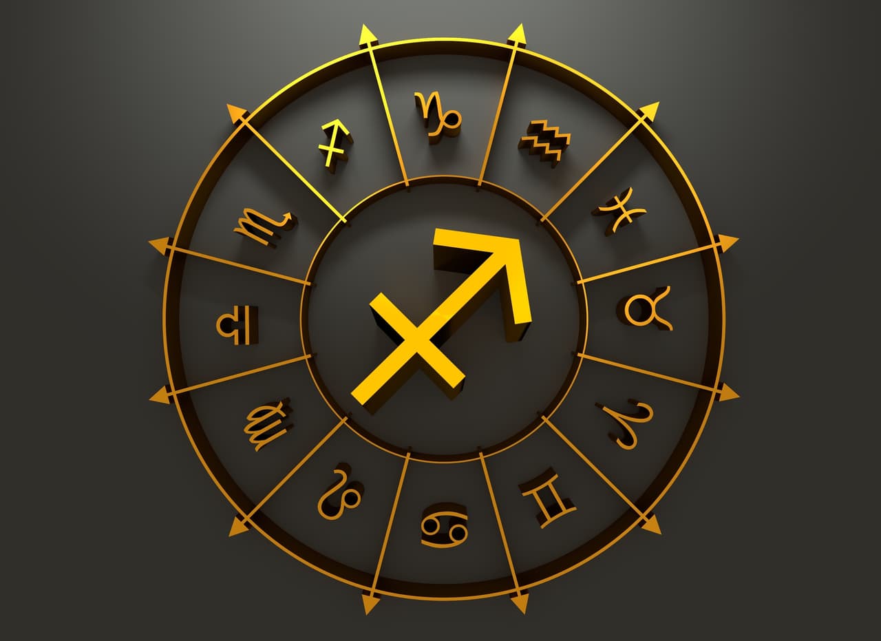 <b>Sagitario</b>
<br>
<b>Energías de optimismo y desenfado, despreocupación y espontaneidad</b>
<br>Eres el signo espontáneo y desenfadado por naturaleza con una filosofía muy práctica de la vida y un singular sentido del humor. Para ti la sinceridad es la base de todo, amor, amistad, trabajo, y temes tanto a la hipocresía que muchas veces te expresas de una forma directa, pero con poco tacto social ya que no quieres pensar que estás fingiendo o mintiendo.