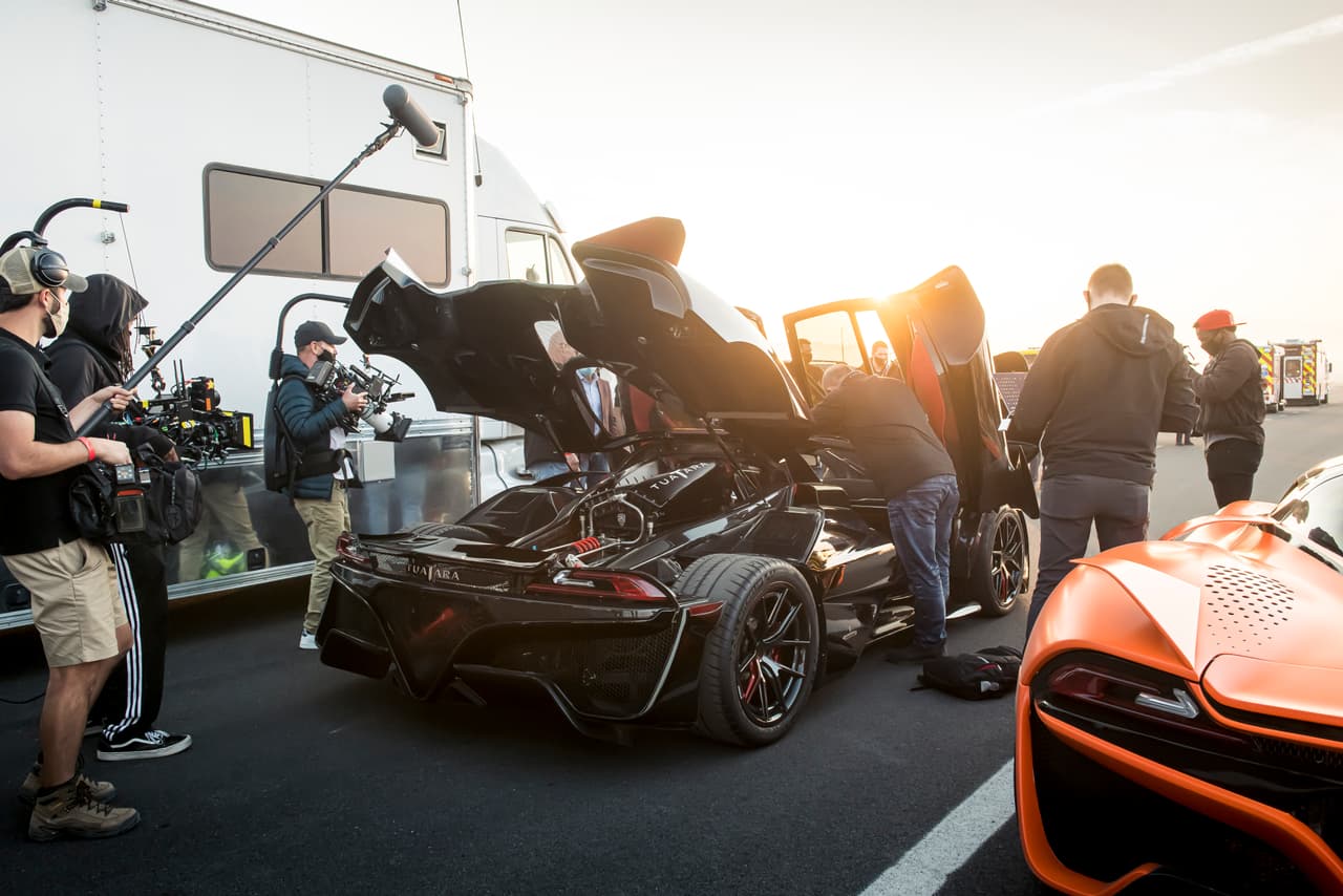 SSC Tuatara, el carro de producción más rápido del mundo con un registro de 316.11 mph (508.73 km/h).