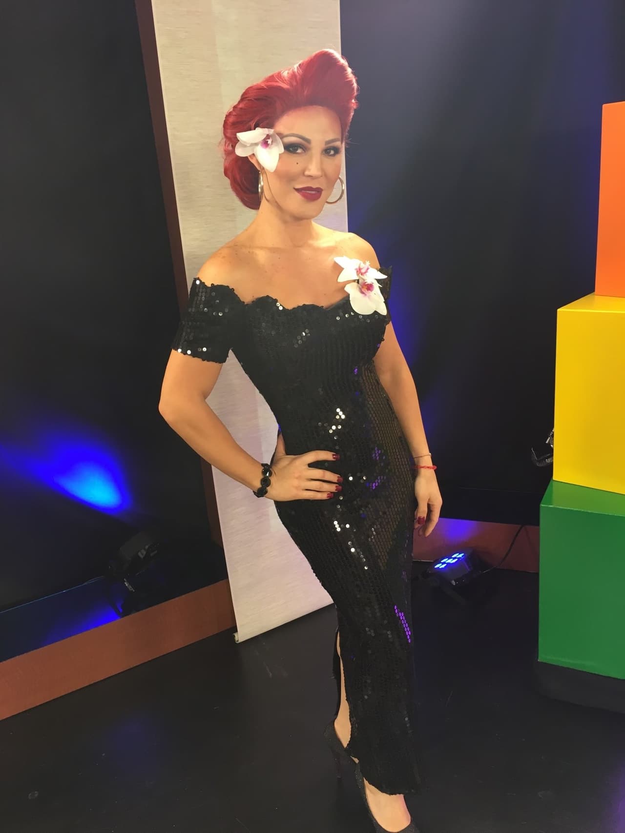 La artista drag Vinna Rouge como Gloria Estefan.