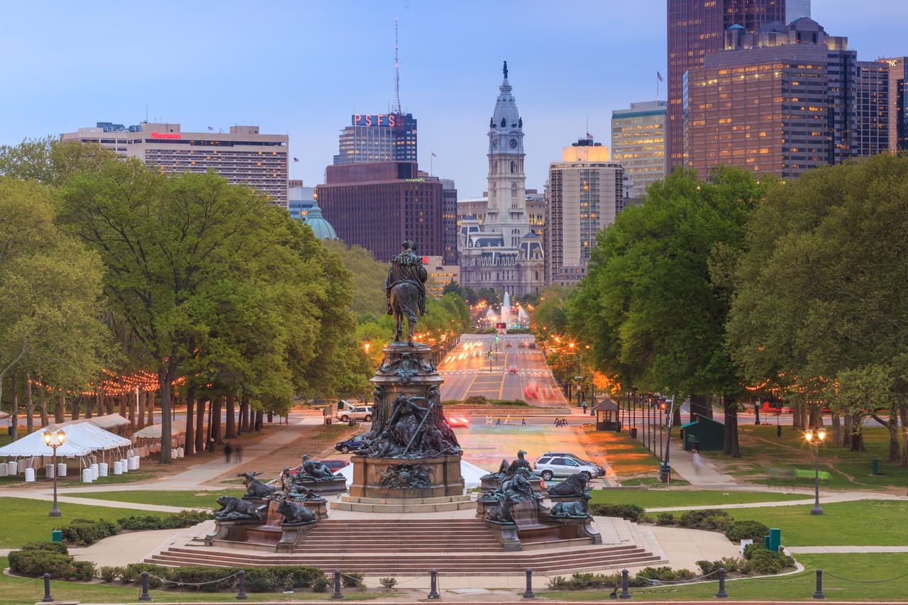 <h3 class="cms-H3-H3"><b>Filadelfia, Pensilvania </b></h3>
<br>
<br>
<b>Reducción del tráfico vehicular: </b>39%
<br>
<b>Reducción promedio en el estado de Pensilvania: </b>31%