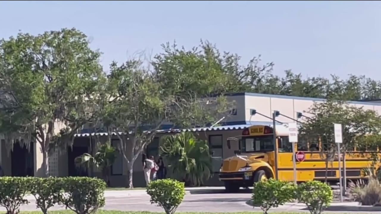 Arrestan a estudiante de 13 años por llevar cuchillo a escuela en Hillsborough: piden más seguridad escolar
