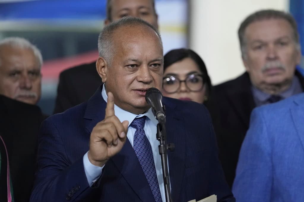 Venezuela detiene a tres estadounidenses y dos españoles: los vincula con un supuesto complot para "desestabilizar" el país