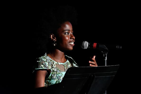 Su obra se centra en cuestiones de opresión, feminismo, raza y marginación, así como en la diáspora africana.