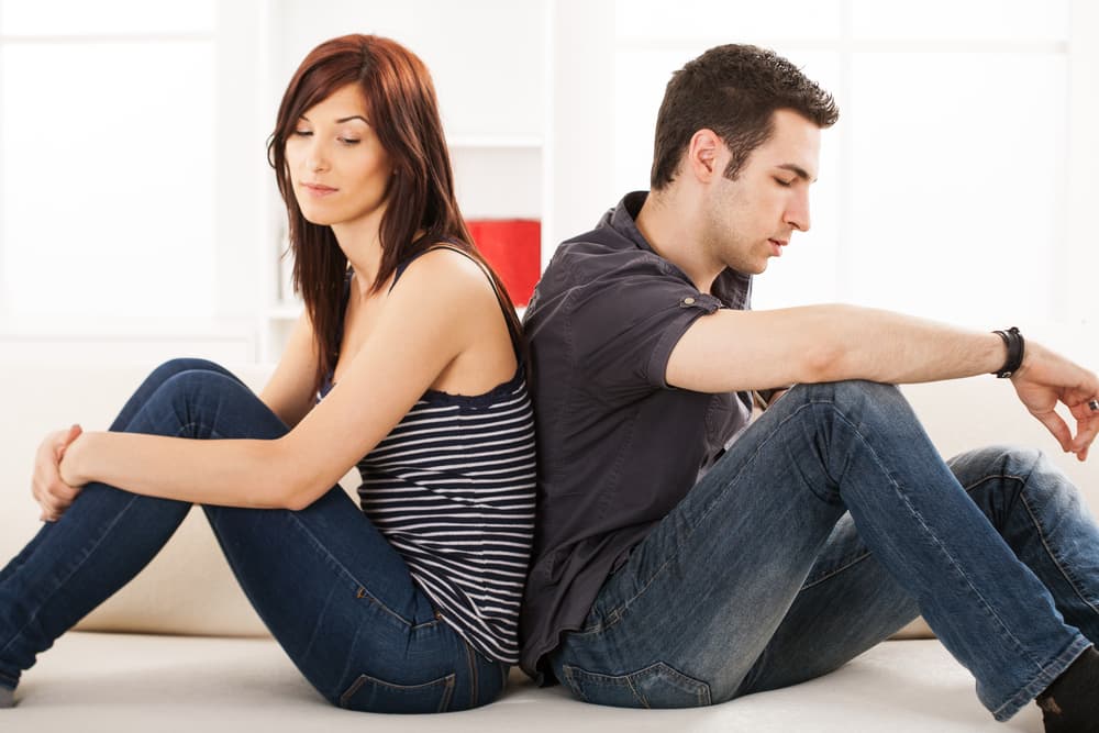 <b>Aries</b>
<br>
<b>Señales de desamor: Desinterés en la intimidad, pretextos.</b>
<br>La fogosidad ariana es legendaria y cuando a la hora del amor empiezan a surgir pretextos, no se funciona como en el pasado y el tiempo pasa de forma diferente.