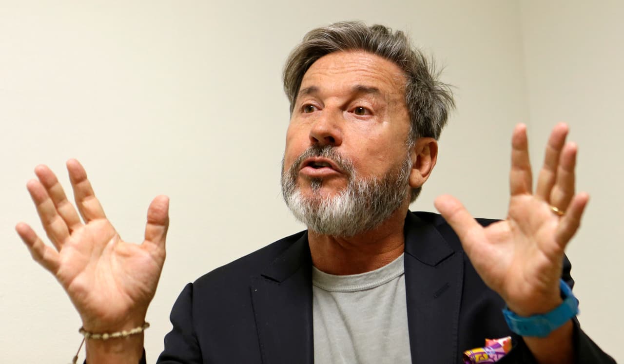 “Volveré estará eternamente en los corazones y en la memoria de quienes lo conocimos y lo admiramos”, dijo Ricardo Montaner.
<br>