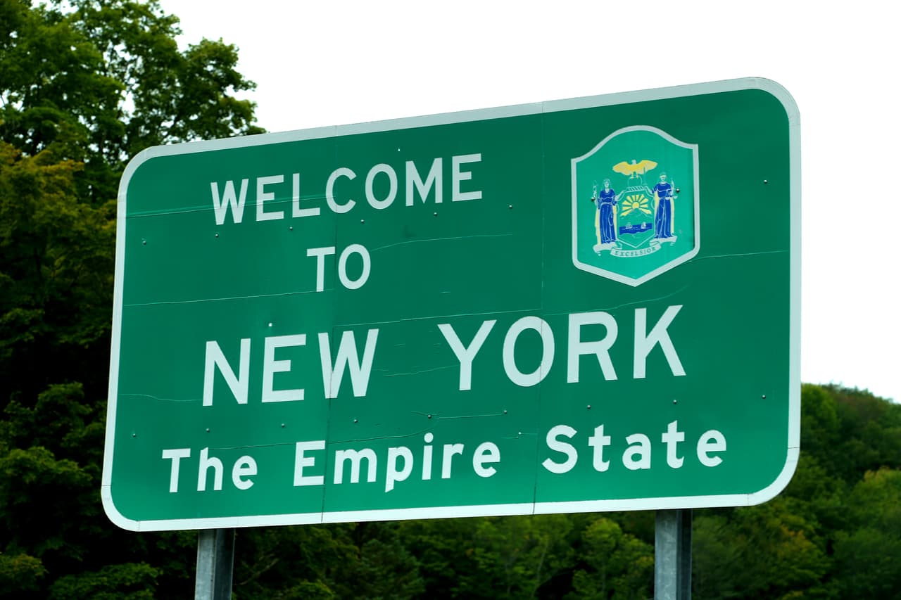 <b>Puesto 3. New York </b>
<br>
<br>Puntaje total: 61.63.
<br>
<br>Asequibilidad: puesto 47.
<br>
<br>Economía: puesto 33. 
<br>
<br>Educación y salud: puesto 18.
<br>
<br>Calidad de vida: 1. 
<br>
<br>Seguridad: 2.
<br>
<br>Los estados con la tasa de crimen más baja son Maine, New Hampshire, Idaho, Nueva Jersey y Connecticut. 
<br>