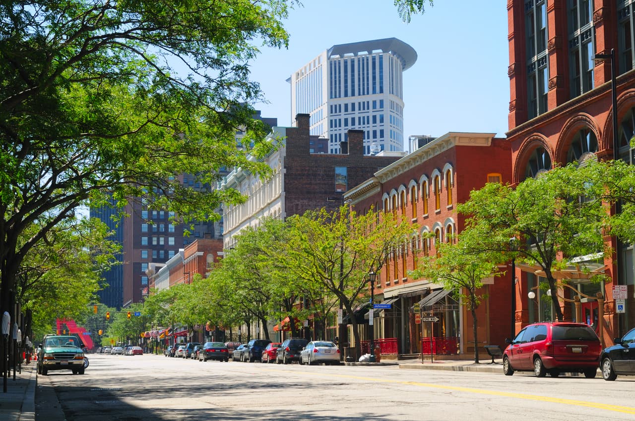 <b>Puesto 2. Cleveland, Ohio. </b>
<br>
<br>Valor promedio de la vivienda en febrero de 2020: 66,304 dólares.
<br>
<br>Valor promedio de la vivienda en enero de 2021: 79,194 dólares. 
<br>
<br>Cambio bruto durante la pandemia: + 12,890 dólares.
<br>
<br>Porcentaje de cambio: 19.44%.
<br>