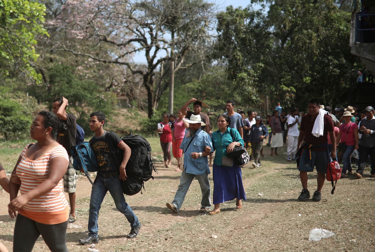 Bajo el lema: "Todos somos americanos de nacimiento", la caravana pretende visibilizar el sufrimiento de los viajantes en su paso por México luego de huir de la de violencia y corrupción de sus países.