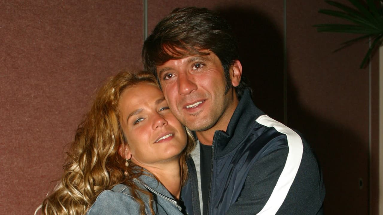 En medio de la polémica, la pareja llegó al altar en febrero de 2004, a tan solo dos meses de que Niurka había confirmado su separación con el productor. 
<br>
