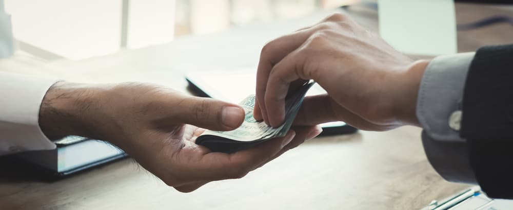 Este es un ciclo de muchas sorpresas, debes estar preparado para cuando sucedan y no te tomen desprevenido y no te vayas a preocupar por algo que surja inesperadamente; todo será efímero. En el plano económico serás afortunado, sigue esas inspiraciones que te llegan en sueños y premoniciones, y aumentarás tu fortuna en este mes del dragón.
<br>