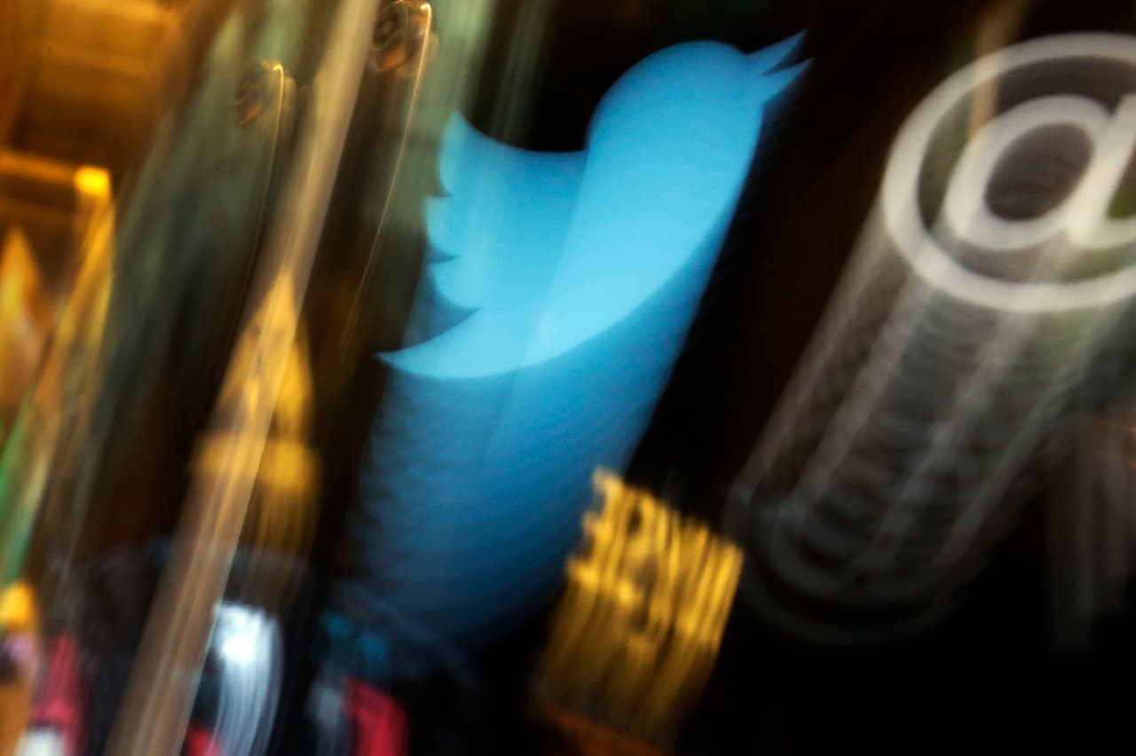 Con porno y rap interrumpen la audiencia por Zoom a un hacker adolescente acusado de piratear cuentas de Twitter