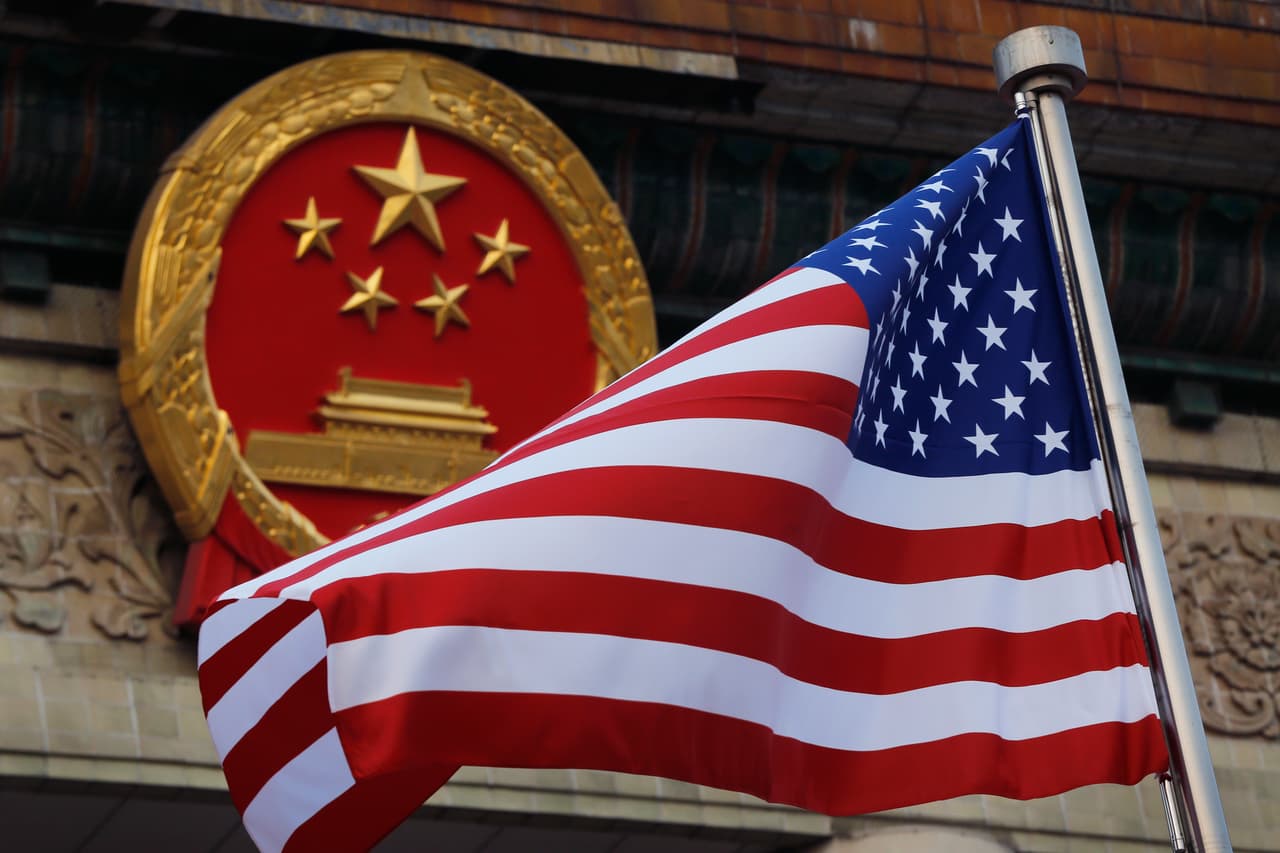 Acusan a un exoficial de la CIA de vender secretos a China; un anciano pariente suyo también pasaba información a Pekín
