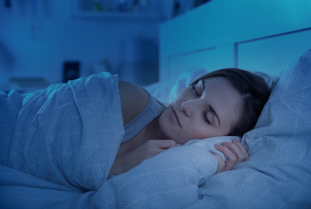 <h3 class="cms-H3-H3">Soñar con varias serpientes</h3>
<br>Si sueñas con 
<b>muchas serpientes a la vez</b>, como en un grupo que se arrastran y mueven unas sobre otras como en un nido, puede ser que nos sintamos rodeados de muchas personas tóxicas o negativas que nos amenazan de formas diferentes.