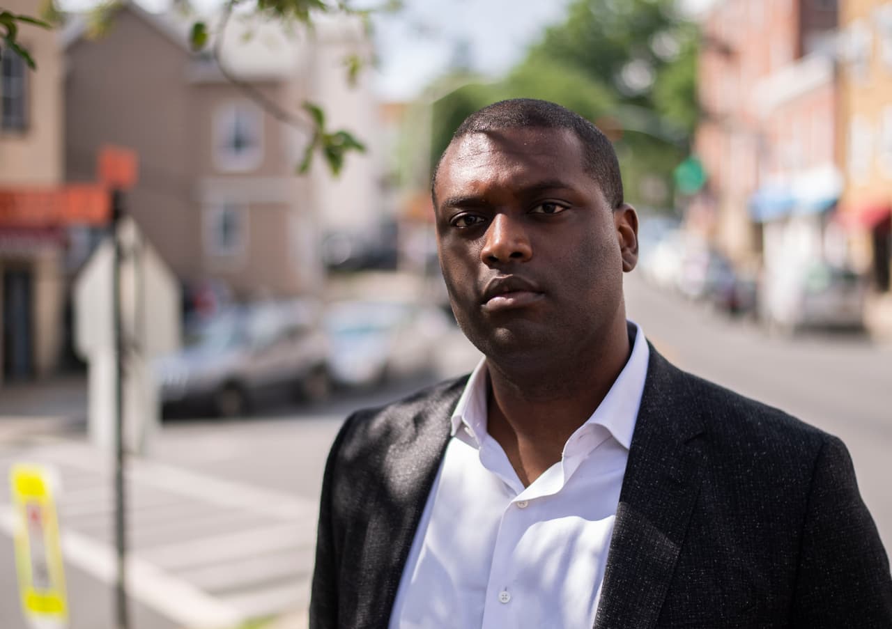 <i>" 'Es lo que es porque eres lo que eres' ".</i>
<br>
<br>
<b>Mondaire Jones, candidato demócrata por el congreso de Nueva York</b>, citando las palabras de Joe Biden sobre Donald Trump y las consecuencias de la pandemia