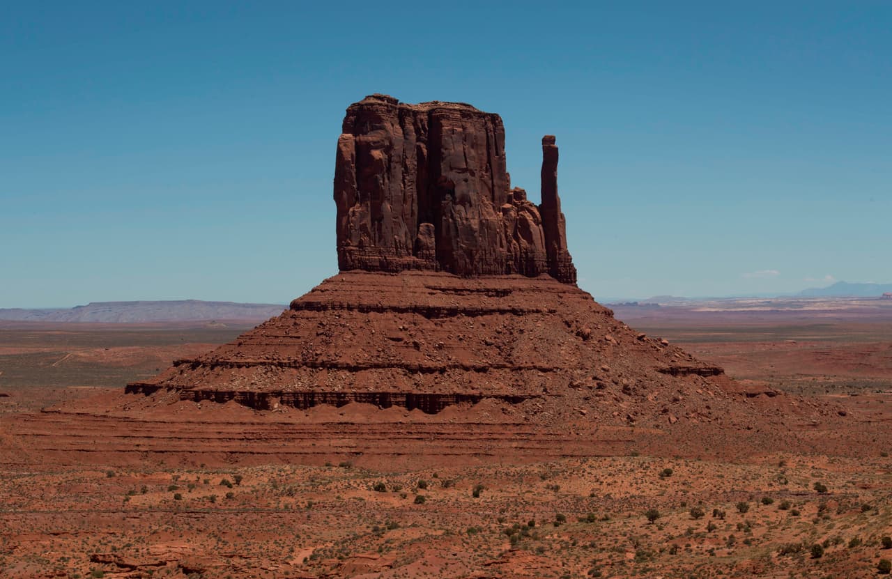 El 
<b>costo de entrada es de $8 por persona</b>. Puedes adquirir los boletos a través de la página oficial. Para más información
<a href="https://navajonationparks.org/tribal-parks/monument-valley/" target="_blank">visita este enlace. </a>