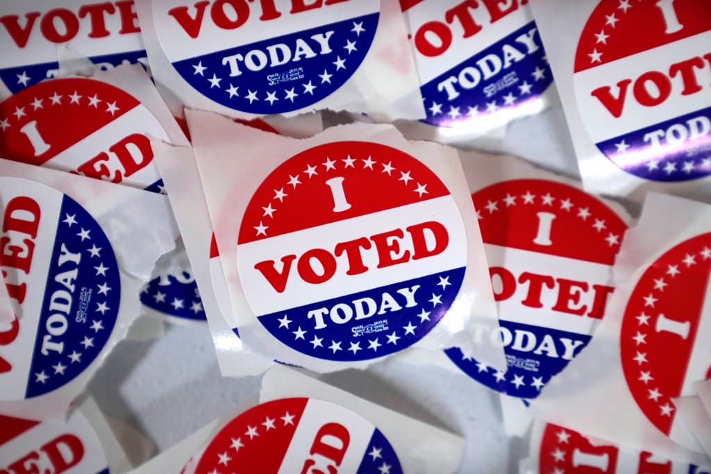 Trump ordena a los estados pedir pruebas de ciudadanía para votar en las elecciones: la certificación de nacimiento no servirá