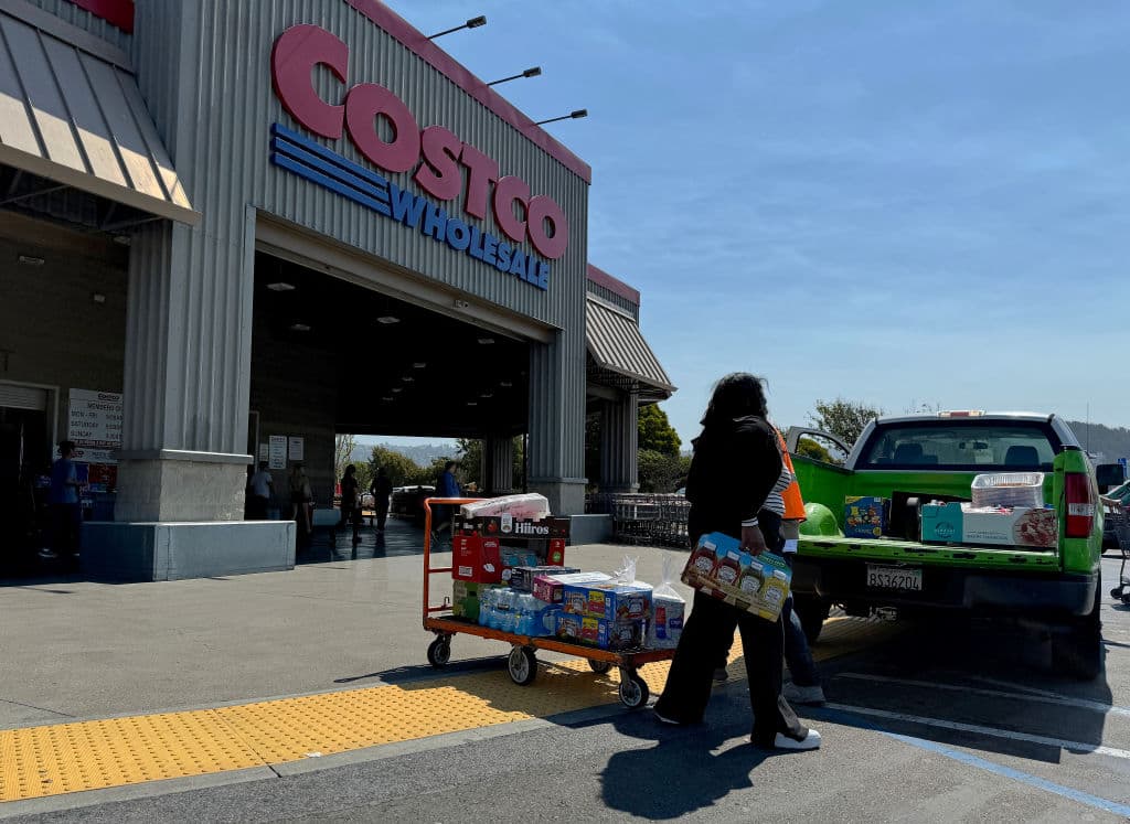 En el caso de las 
<b>cuentas comerciales</b>, cada tarjeta adicional también tendrá un costo de $65.