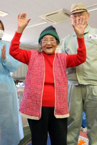 La población de Japón, que cuenta con al menos 65 años, alcanzó una cifra récord este 2011.