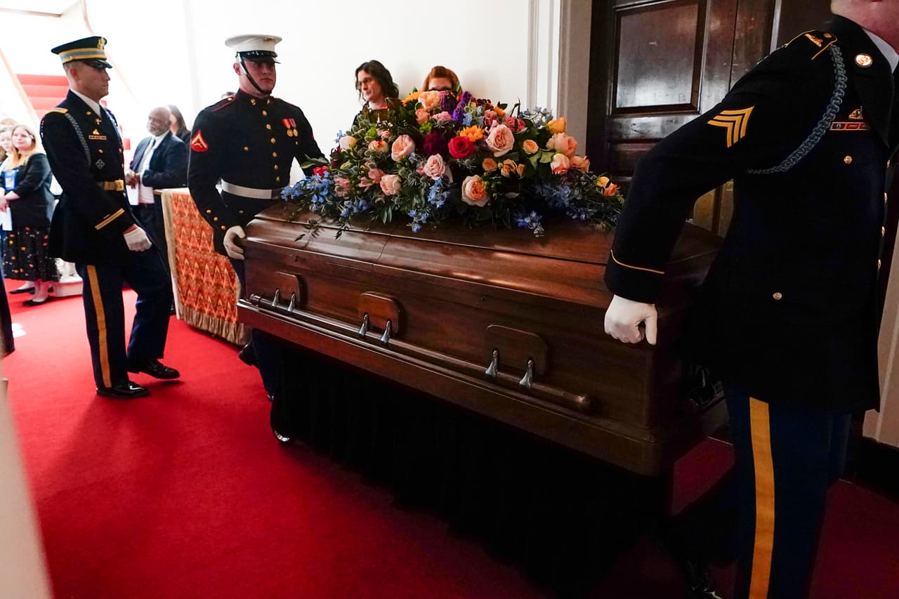 Dan último adiós a Rosalynn Carter; será enterrada en Plains, su pueblo natal en Georgia    