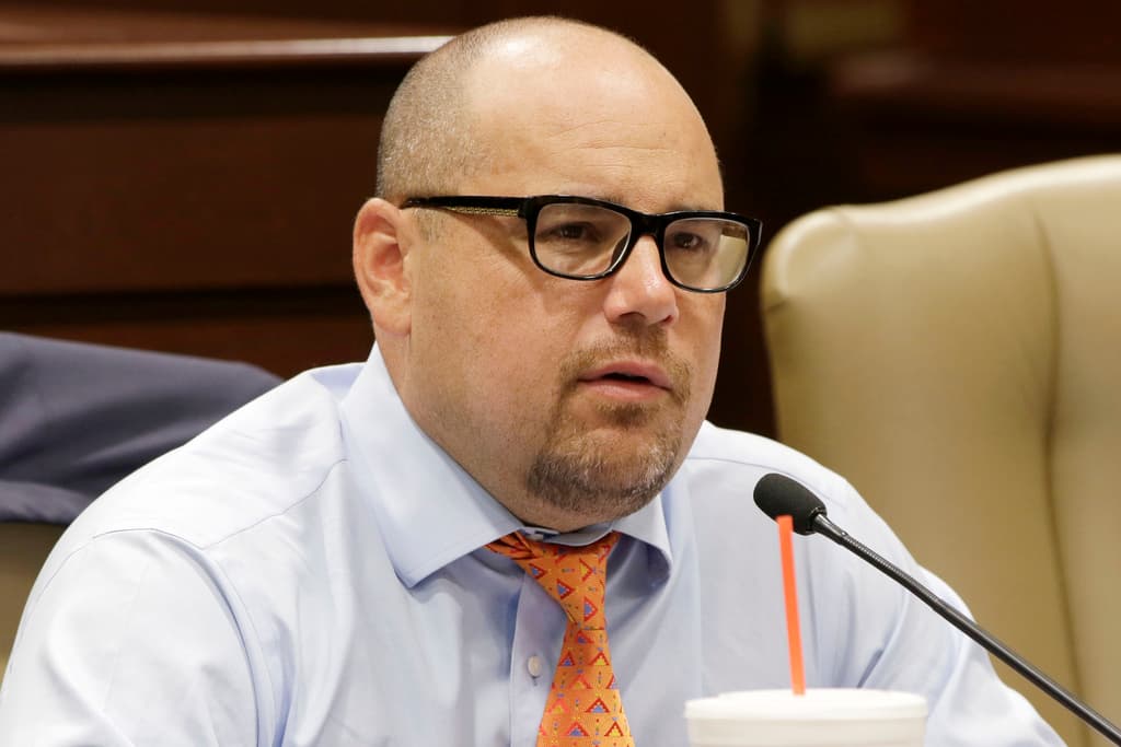 El exsenador estatal por Arkansas Jeremy Hutchinson, R-Benton (AP Photo/Danny Johnston, (archivo).