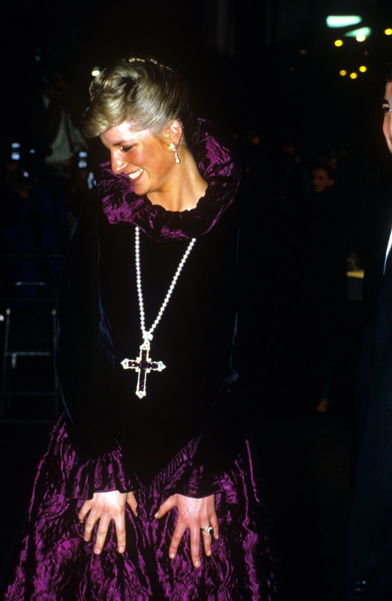 Se trata de la Cruz de Attallah, un colgante que usó en varias ocasiones la princesa Diana de Gales.
