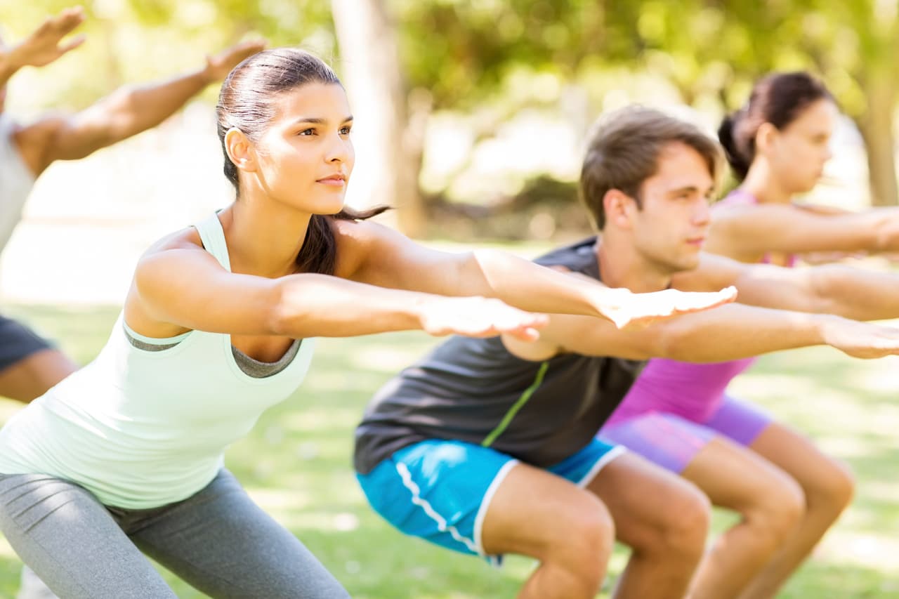 <b>Aries</b>
<br>Tú, como primer signo del zodiaco, nunca pasas desapercibido donde quiera que vayas. Si estás buscando pareja explora en tu centro de trabajo, en un gimnasio, lugares donde haya competencias deportivas, así como en las fuerzas armadas, la policía, los departamentos de seguridad en general y todos aquellos en los que tu personalidad se destaque por tus condiciones de mando, decisión, determinación y confianza en ti mismo.