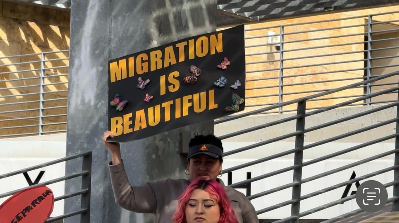 Una de las actividades de la protesta 
<b>fue hacer representaciones artísticas sobre cómo viven las familias inmigrantes en Texas</b>, para evitar la estigmatización.