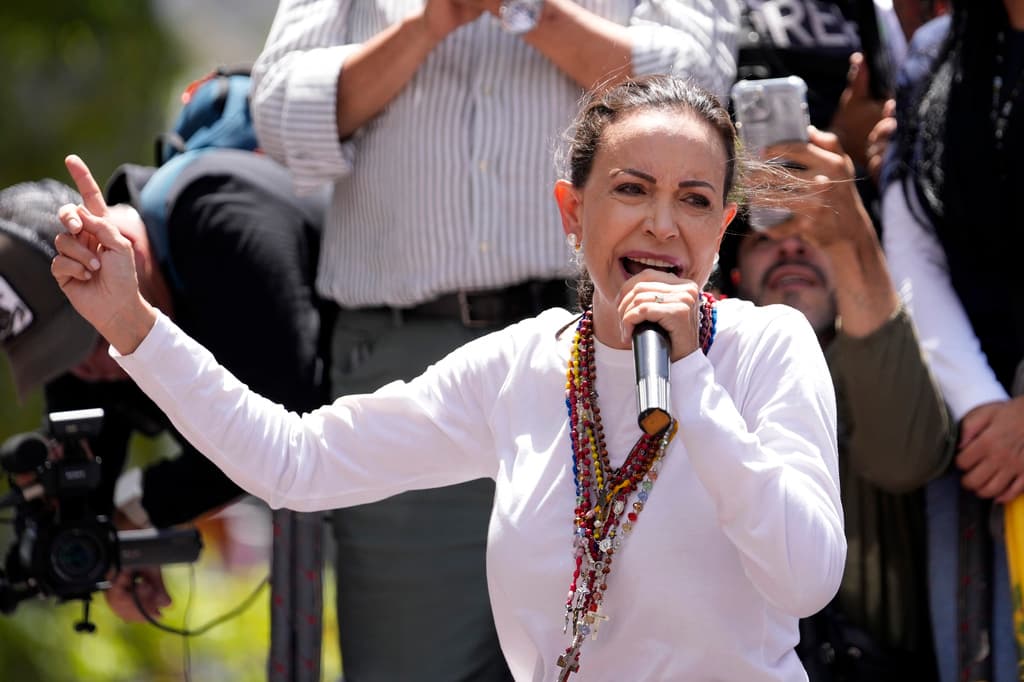 María Corina Machado alerta a México de una "ola migratoria nunca vista" desde Venezuela si Maduro se aferra al poder