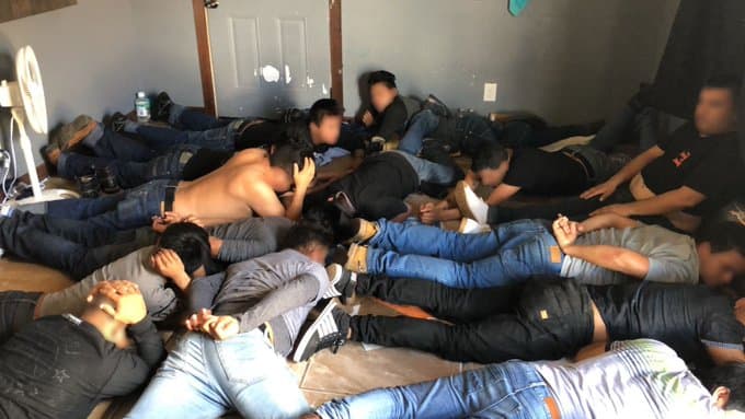 El operativo concluyó con la detención de 62 personas que cruzaron la frontera ilegalmente. Procedían de México, Guatemala, Honduras y El Salvador.