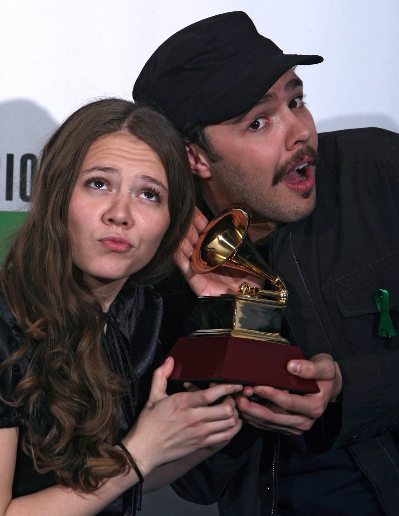 Los hermanos Jesse & Joy se llevaron su Latin GRAMMY por Mejor Nuevo Artista en 2007. Y este 2016 consiguieron cuatro nominaciones: Canción del Año, Grabación del Año, Álbum del Año y Mejor Álbum Vocal Pop Contemporáneo.