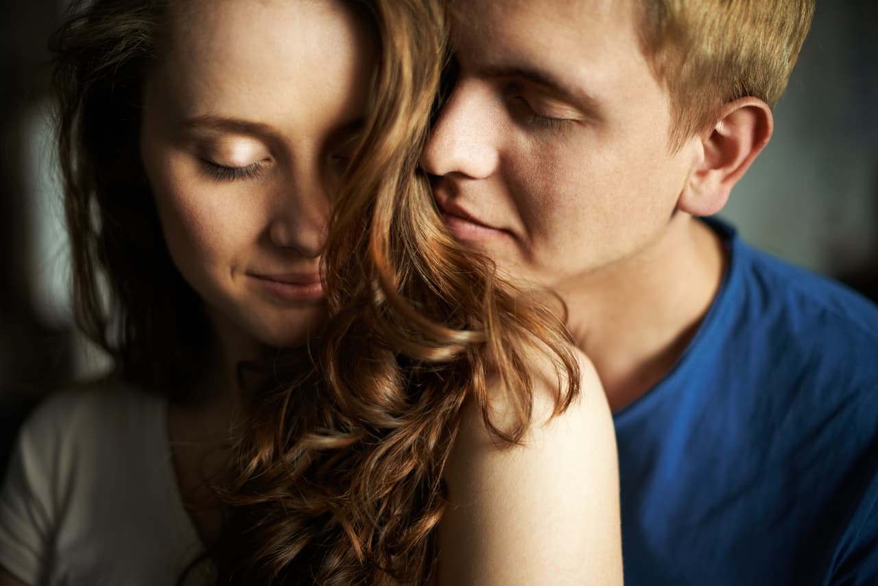 Afortunadamente la Astrología acude en tu ayuda. Tu signo tiene un arsenal de recursos que te ayudará a recuperar el amor, que pensabas perdido, y partir de cero abriendo un nuevo capítulo en tu vida.
<br>